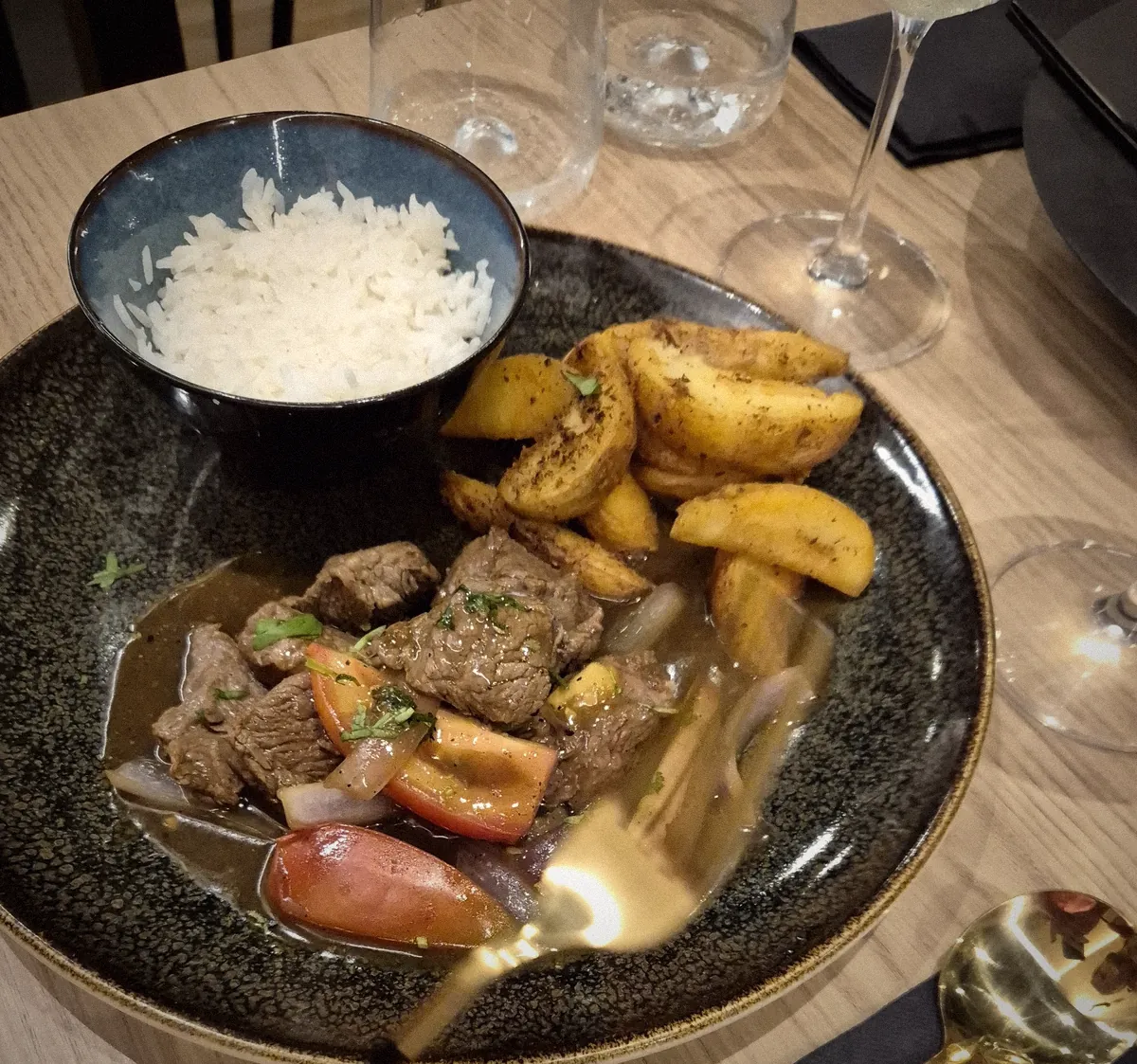 Lomo Saltado